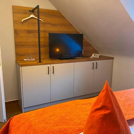 Elisabetha Garni Guest house 2*